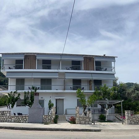 Sunshine Apartments And Rooms Nikiana Bagian luar foto