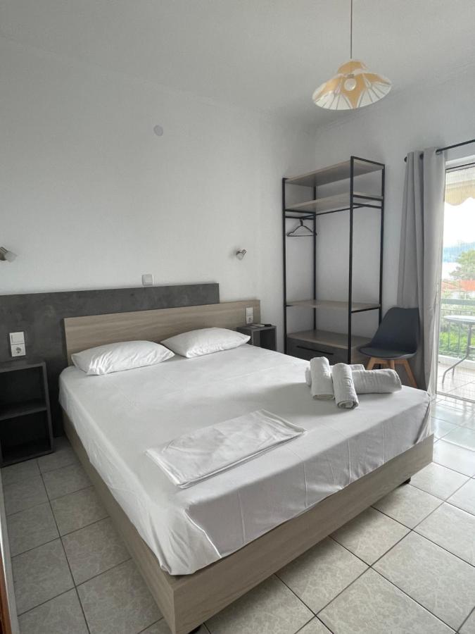 Sunshine Apartments And Rooms Nikiana Bagian luar foto